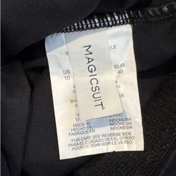 Magicsuit Square Cut Liza One Piece Swimsuit Size US/10 - Picture 6 of 12